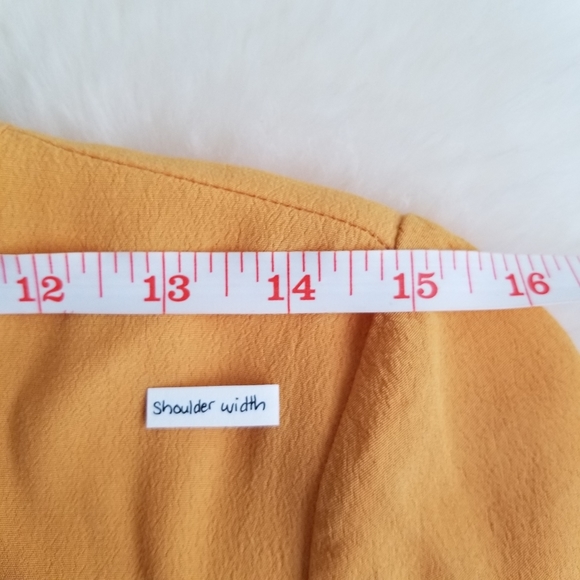 Forever21 | Yellow shortsleeve rayon blouse (S/P) - Picture 7 of 10